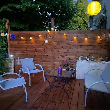 Le Pre Du Val Bed & Breakfast