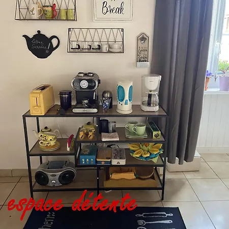 Le Pré Du Val Bed & Breakfast