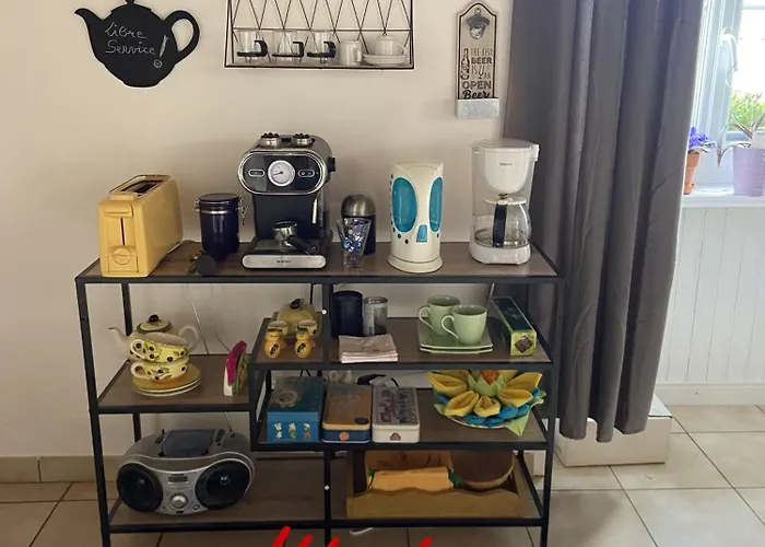 Le Pre Du Val Bed & Breakfast